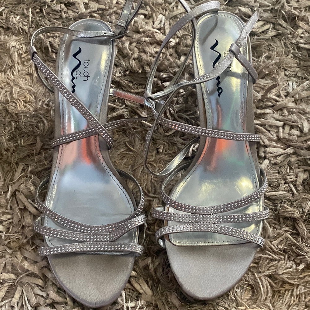 Touch of Nima size 10 sliver heels